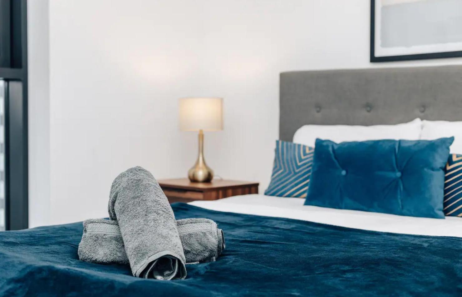 Luxury 2 Bedroom Apartment, Broad Street Birmingham Zewnętrze zdjęcie